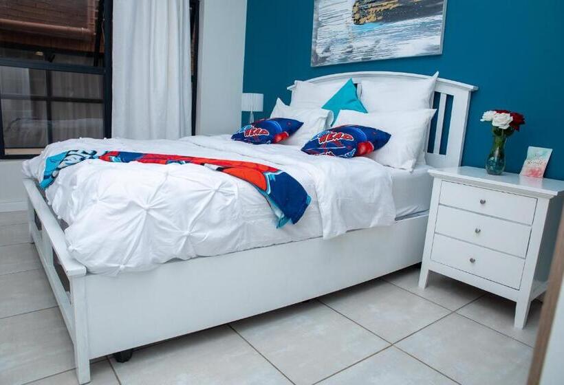 بنسيون The Blyde Riverwalk Estate, Crystal Lagoon