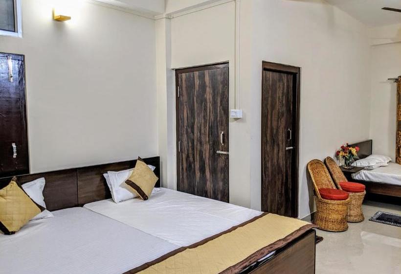 پانسیون Townhouse   The Urban Inn