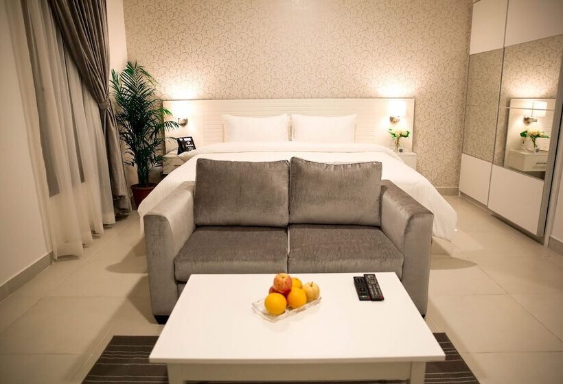 استراحتگاه Saken Village