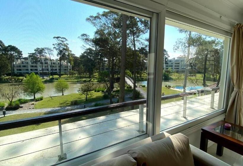 Solanas Green Park Apartamento Penthouse 2 Pisos, Vista Al Lago En Esquina