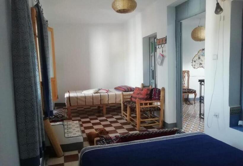 Vallparadis Pension Familiar Firdaus