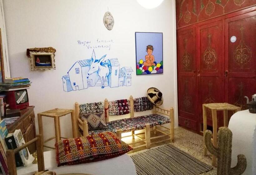 Vallparadis Pension Familiar Firdaus