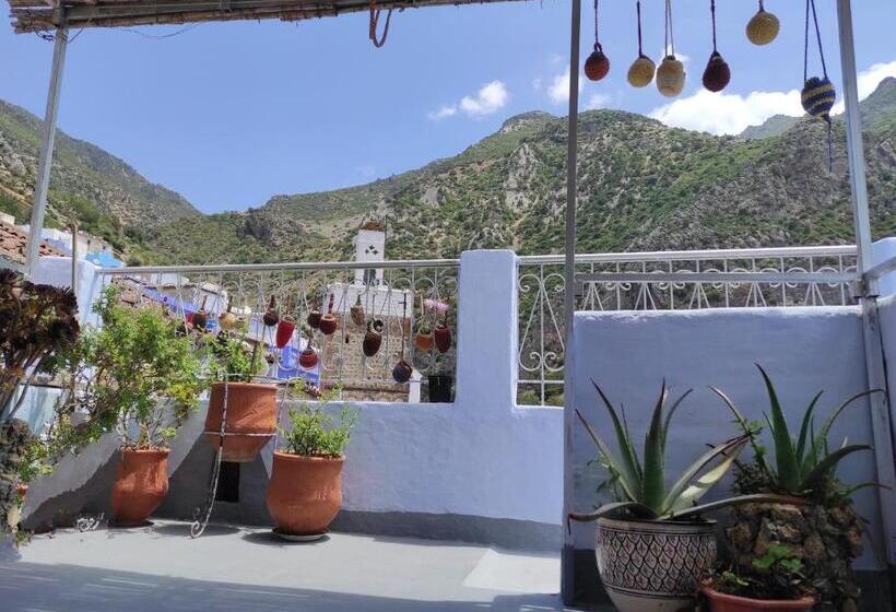 Vallparadis Pension Familiar Firdaus