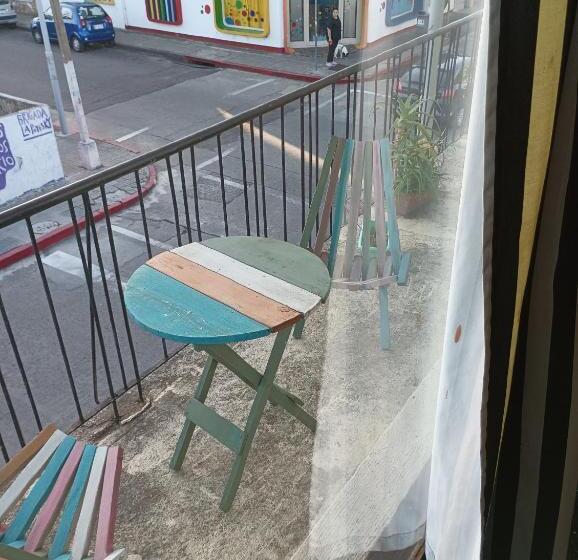 호스텔 El Pelícano Hostal