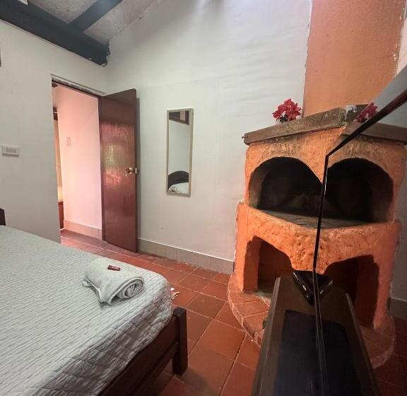 Bed and Breakfast Acogedor Hostal Usaquen La Parada Del Tren