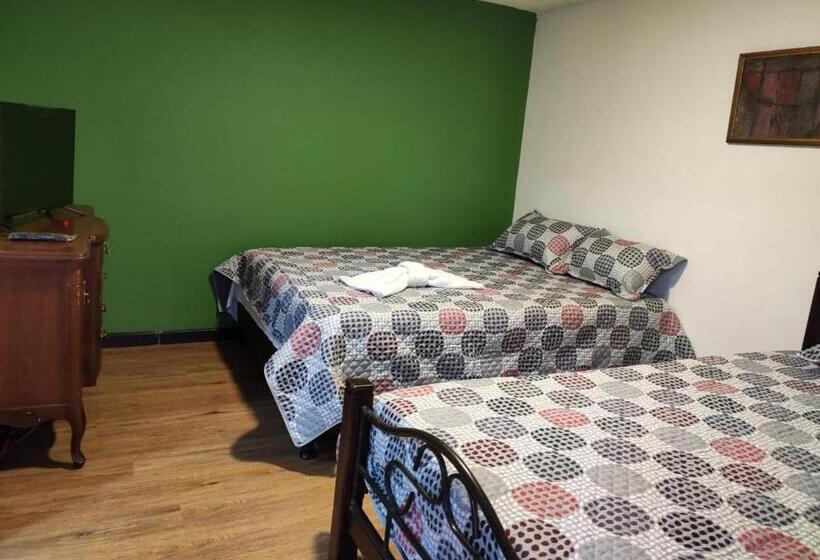 Bed and Breakfast Acogedor Hostal Usaquen La Parada Del Tren