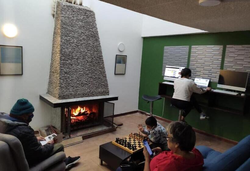 تختخواب و صبحانه Acogedor Hostal Usaquen La Parada Del Tren