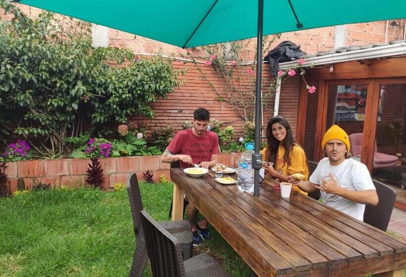 Bed and Breakfast Acogedor Hostal Usaquen La Parada Del Tren