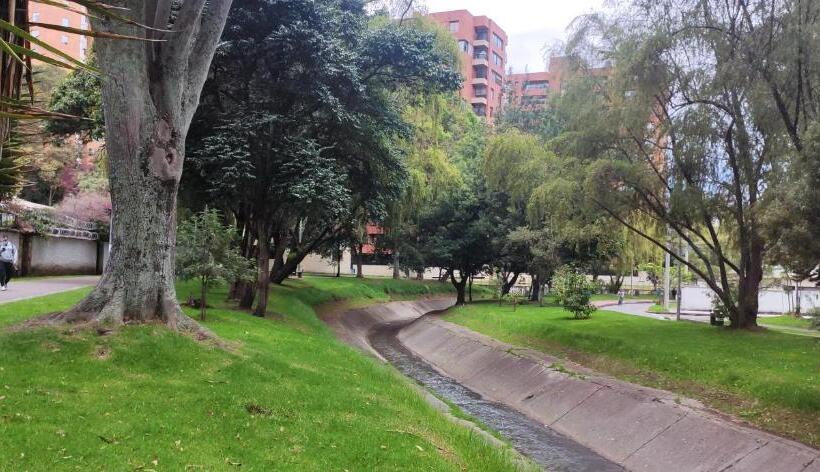 Bed and Breakfast Acogedor Hostal Usaquen La Parada Del Tren