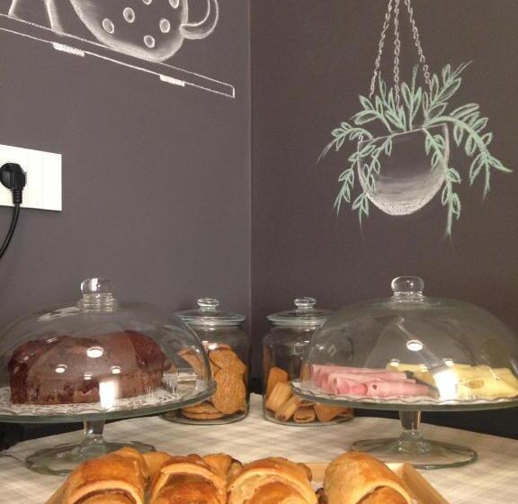 تختخواب و صبحانه Le Origini Rooms&suite