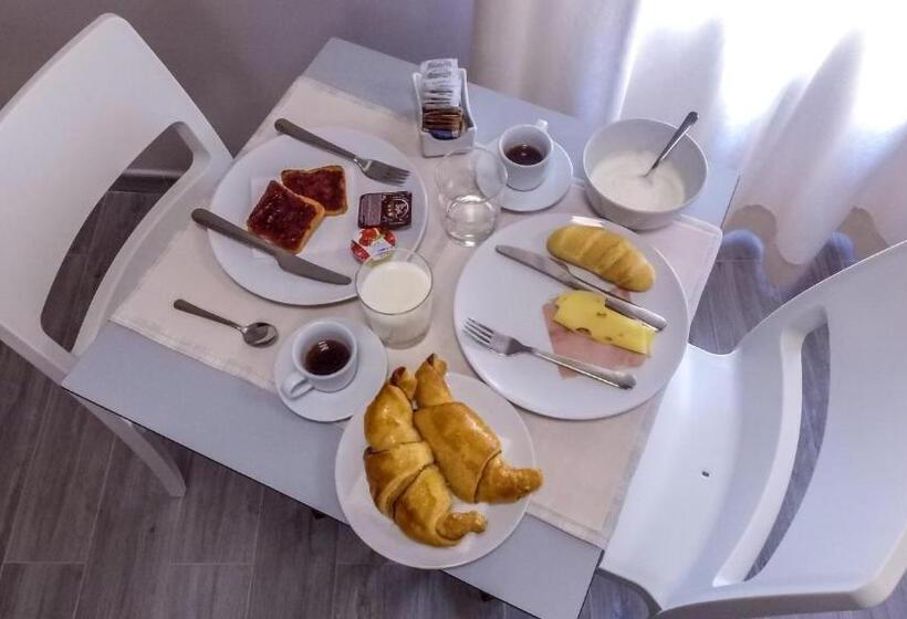 تختخواب و صبحانه Le Origini Rooms&suite