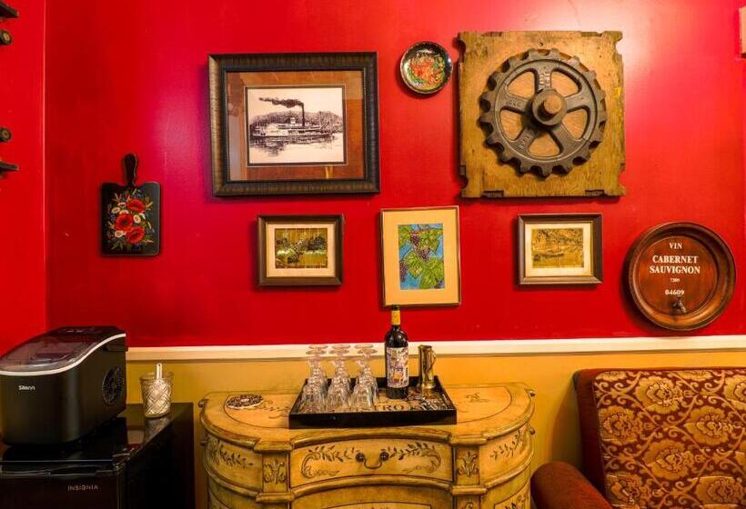 ベッドアンドブレックファースト The Steamboat Inn