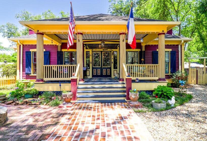 ベッドアンドブレックファースト The Steamboat Inn