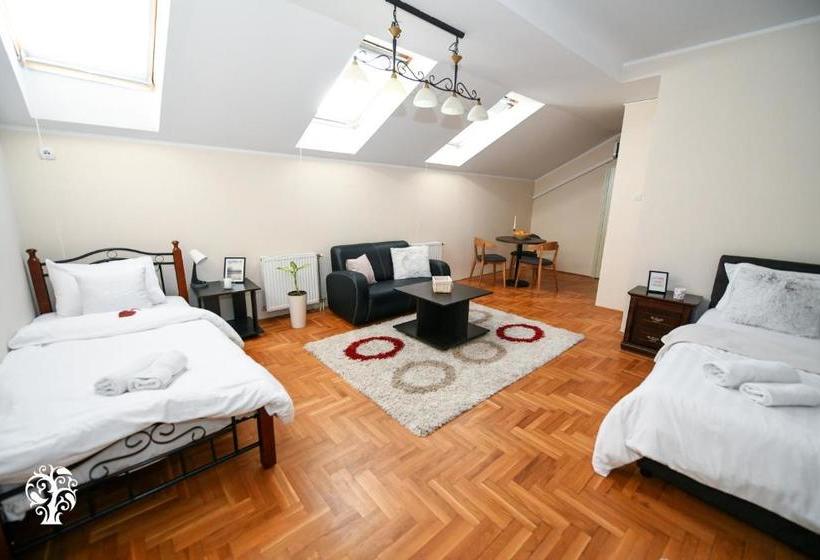 هتل Agape Villa Apartments