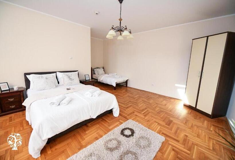 هتل Agape Villa Apartments