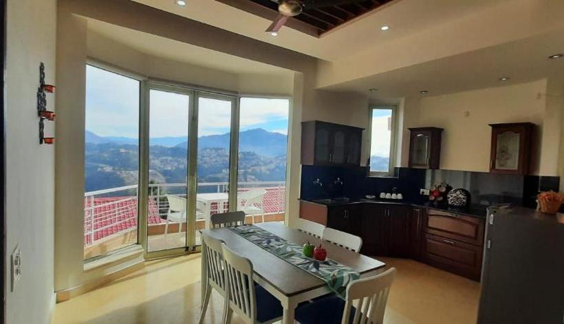 酒店 Amravati Resort