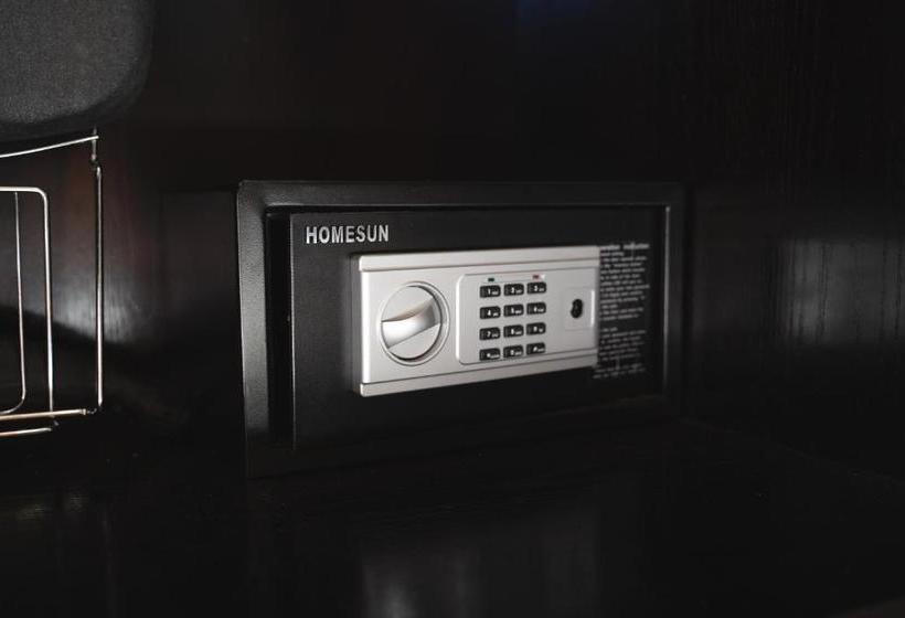 فندق Ananda Wellness Retreat