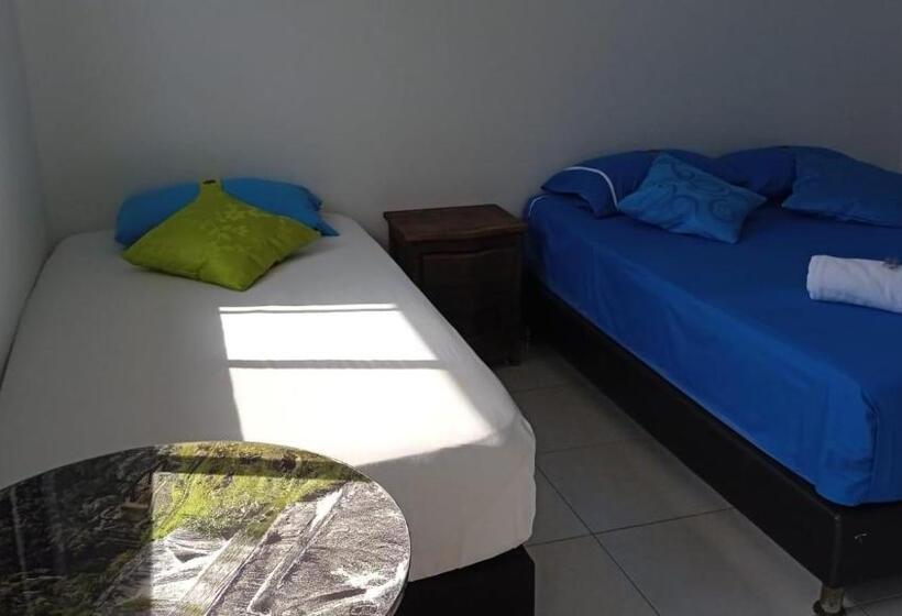 호텔 Anapoima Plaza In