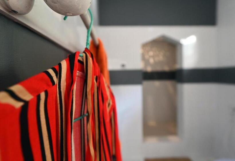 فندق B4 Boutique