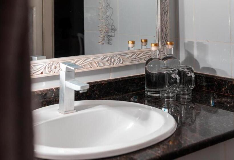 فندق B4 Boutique