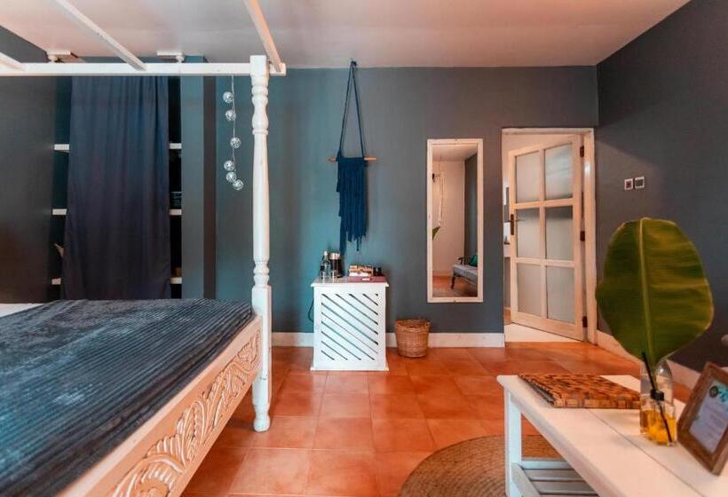 فندق B4 Boutique