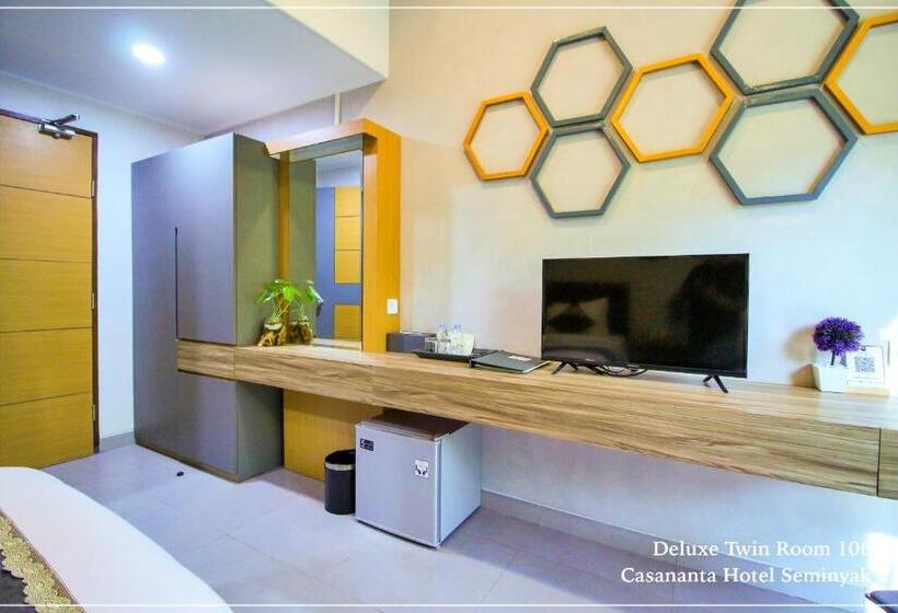 בית מלון כפרי Casananta Seminyak