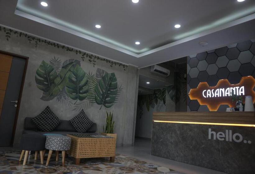 בית מלון כפרי Casananta Seminyak