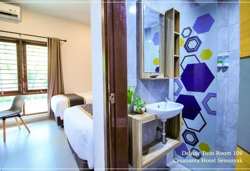 בית מלון כפרי Casananta Seminyak