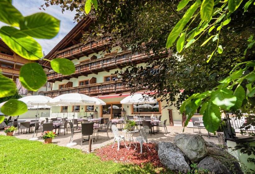 Отель Das Posthaus Stubai&smart