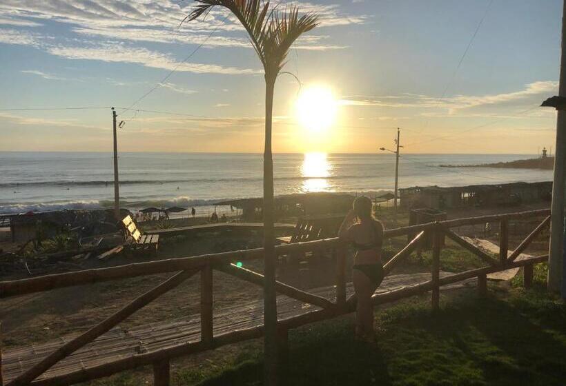 هتل Free Spirit Ecuador, Puerto Engabao