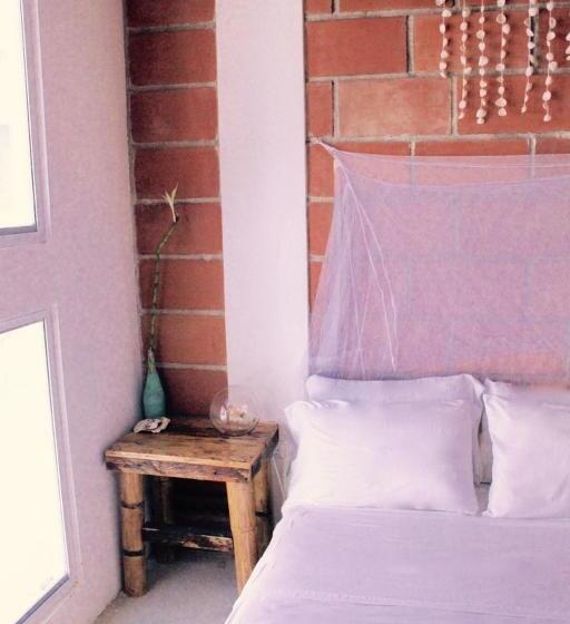 هتل Free Spirit Ecuador, Puerto Engabao