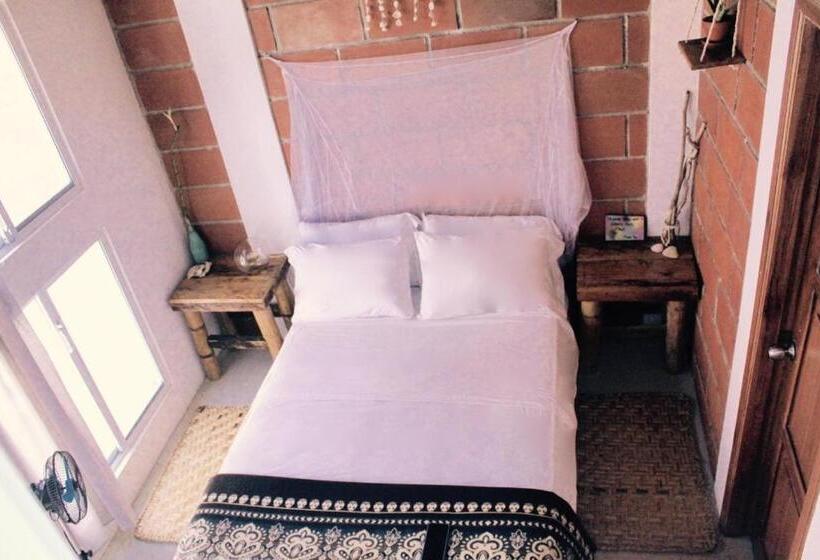 هتل Free Spirit Ecuador, Puerto Engabao