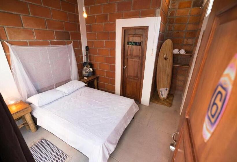 هتل Free Spirit Ecuador, Puerto Engabao