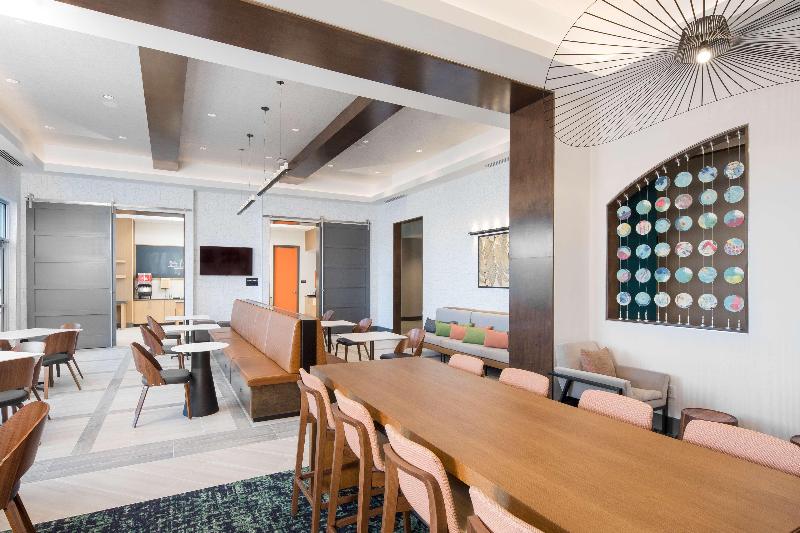 Отель Hampton Inn By Hilton Smithfield Selma