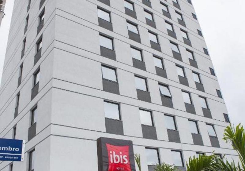 Отель Ibis Ponta Grossa