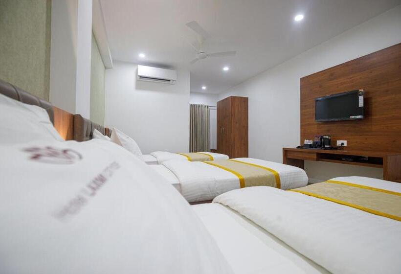 호텔 Laxmi Cityside