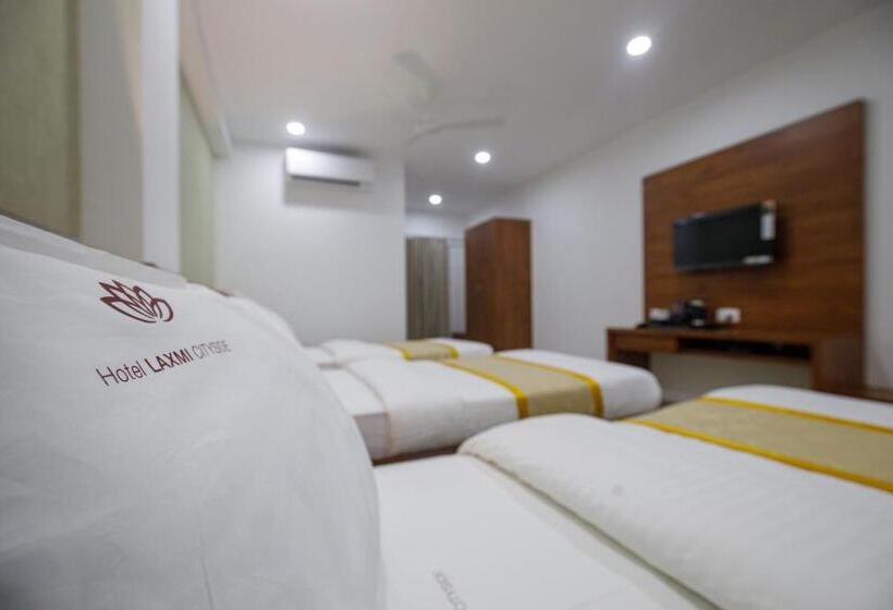 호텔 Laxmi Cityside