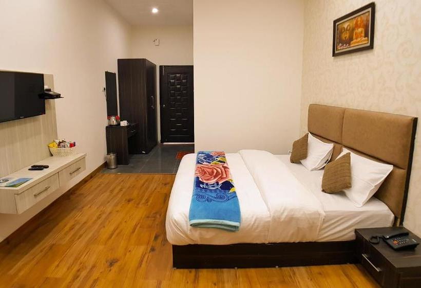 Merriment By Vrb Hotels Dalhousie