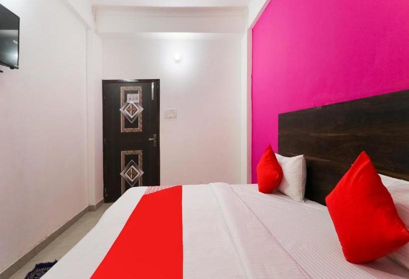 酒店 Oyo 73420  Rao Residency