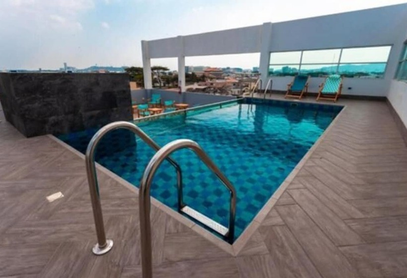 هتل Puerto Pacifico Guayaquil Airport