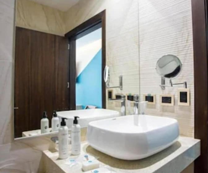 هتل Puerto Pacifico Guayaquil Airport