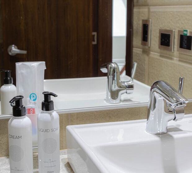 هتل Puerto Pacifico Guayaquil Airport