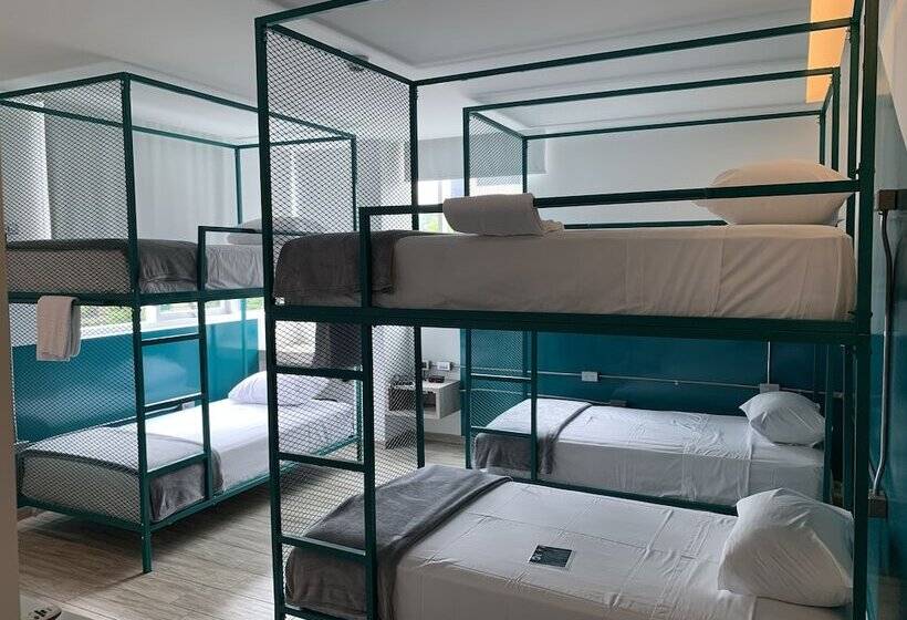 هتل Puerto Pacifico Guayaquil Airport