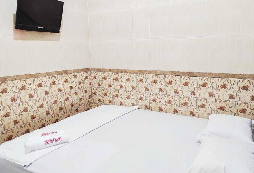 בית מלון כפרי Queen Asri Mitra Reddoorz