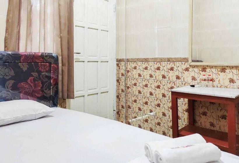 בית מלון כפרי Queen Asri Mitra Reddoorz