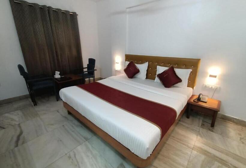 בית מלון כפרי Raja