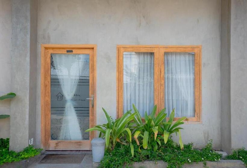 호텔 Reddoorz Syariah Near Lombok Epicentrum Mall