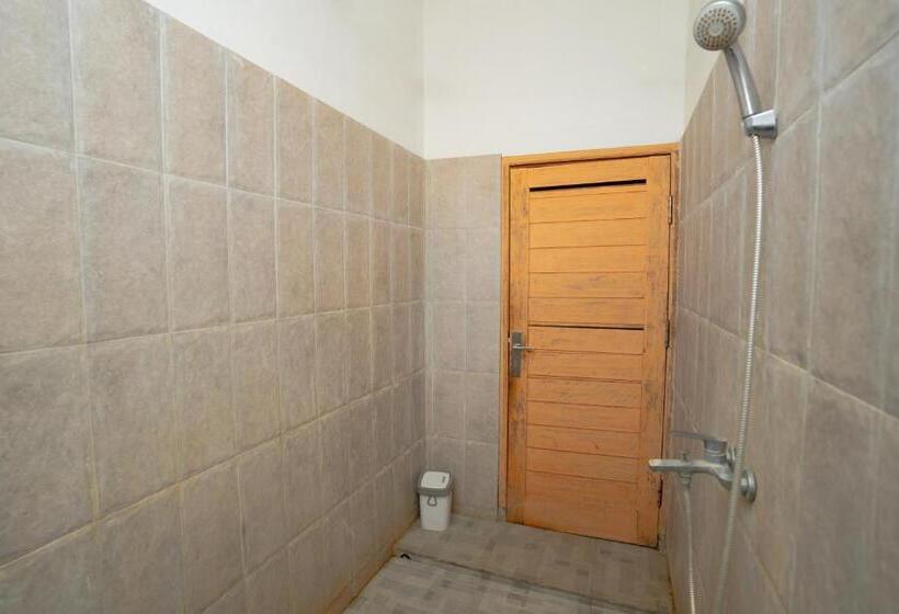 호텔 Reddoorz Syariah Near Lombok Epicentrum Mall