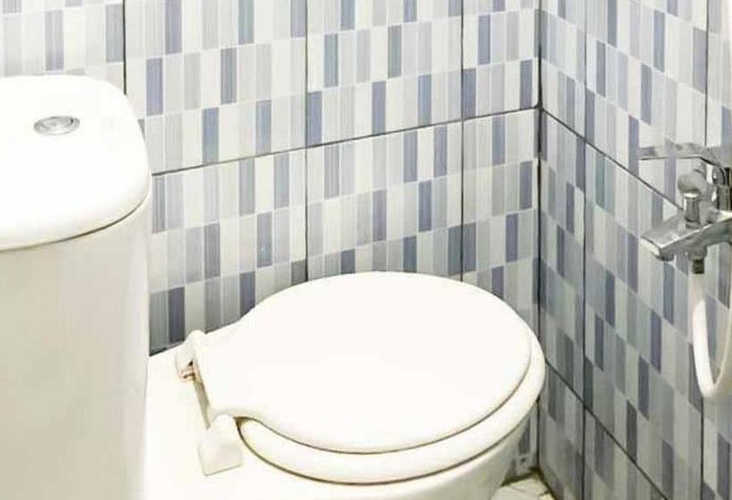 ホテル Royal Mas Hayam Wuruk