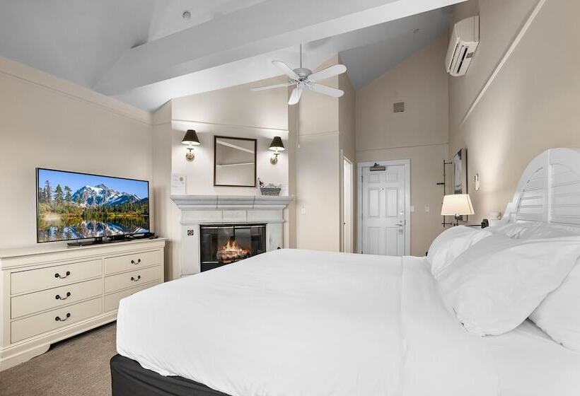 فندق Saratoga Inn